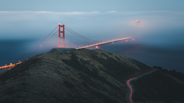 Foggy Golden Gate Bridge
