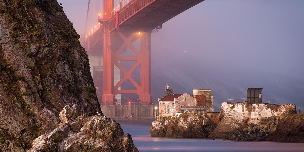 unique Golden Gate Bridge view