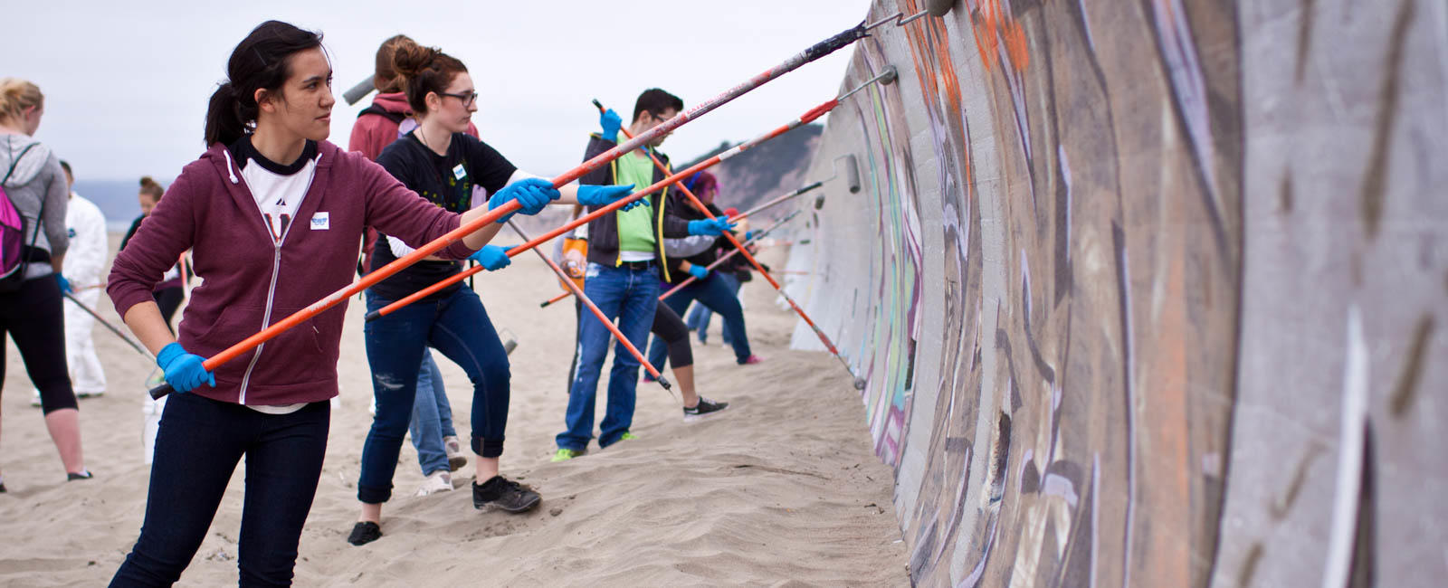 Golden Gate Maintenance Volunteers at Ocean Beach