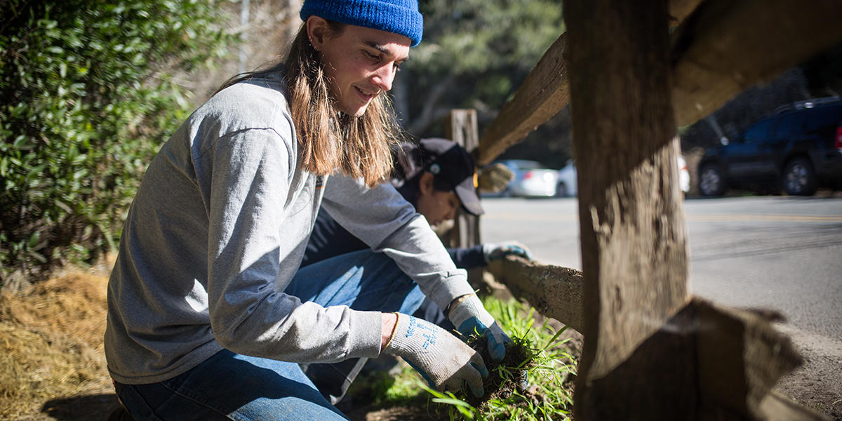 Muir Woods volunteer