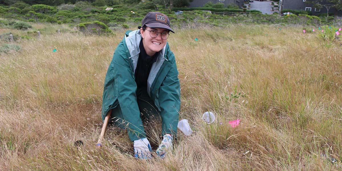 Park Stewardship San Mateo intern Laurasia Holzman Smith.