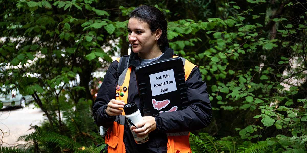 Parks Conservancy Public Information Coordinator Melissa De Gant helped visitors understand the scope of the Redwood Renewal project in Muir Woods.