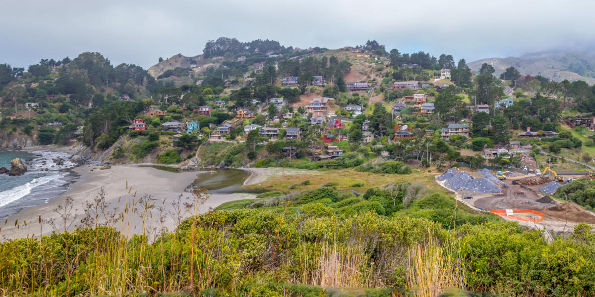 Homes around Muir Beach