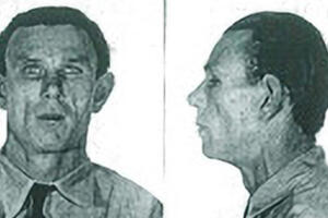 Mugshot of Alcatraz inmate and gardener Albert Smith