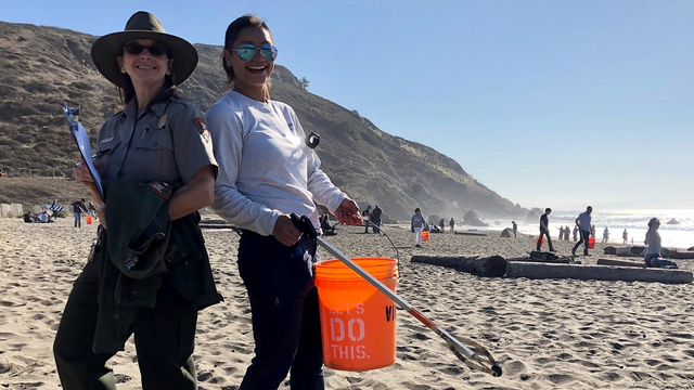 Cleaning up Muir Beach