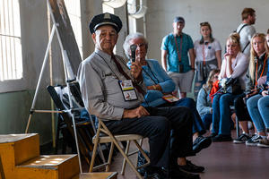 Former Alcatraz guard Jim Albright speaks at the final Alcatraz reunion on August 12, 2018.