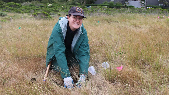 Park Stewardship San Mateo intern Laurasia Holzman Smith.