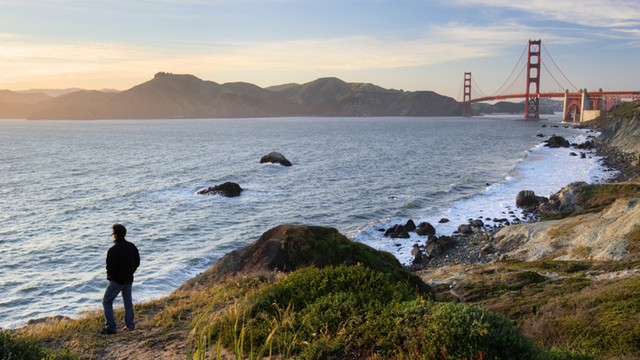 Sweeping views of the Pacific Ocean and the Golden Gate, rugged cliffs, and an astonishing array of plant and animal life await visitors to the Presidio’s western shoreline.