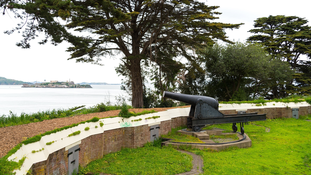 Gun at Black Point Battery in Fort Mason