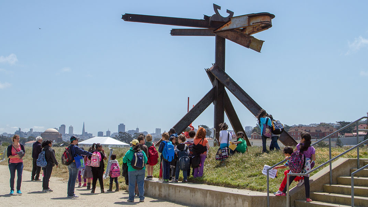 Mark di Suvero sculpture