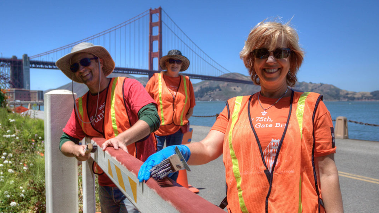 Volunteers Helping out at Fort Point