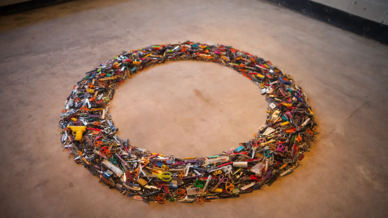 Michele Pred, Encirclement. Photo by Curran White