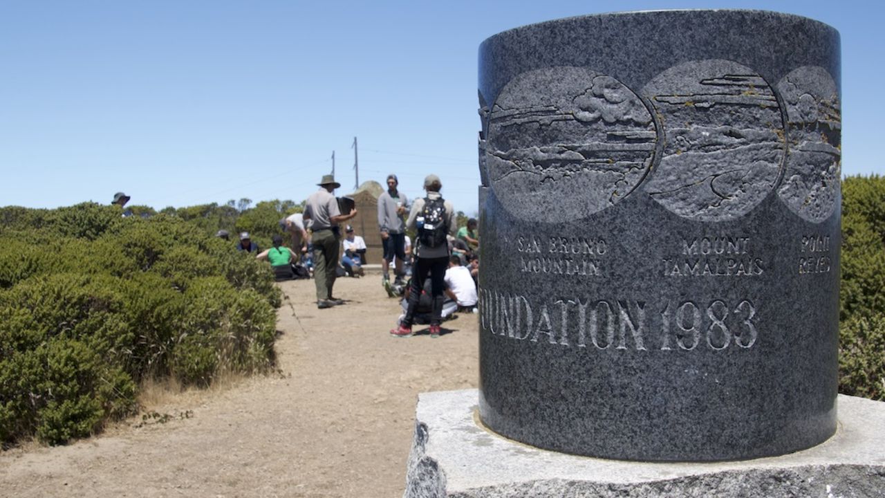 A cylinder-shaped plaque honoring the European discovery of San Francisco Bay 