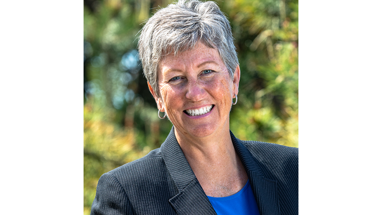 Christine S. Lehnertz