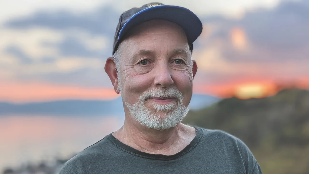 Photo of author Chris Carlsson.