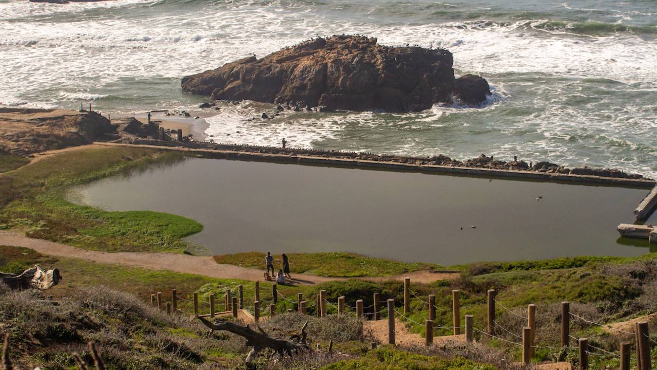 Stairway down to Sutro Baths 