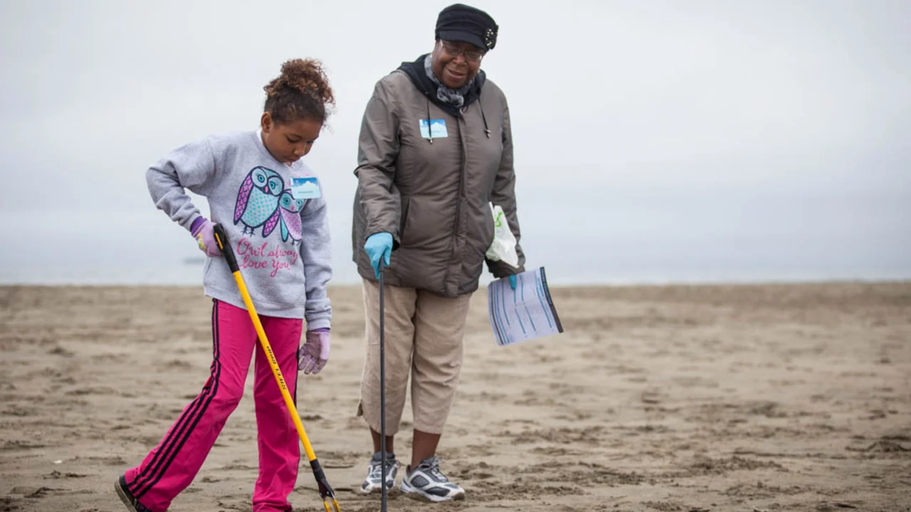 Volunteers at Coastal Cleanup Day