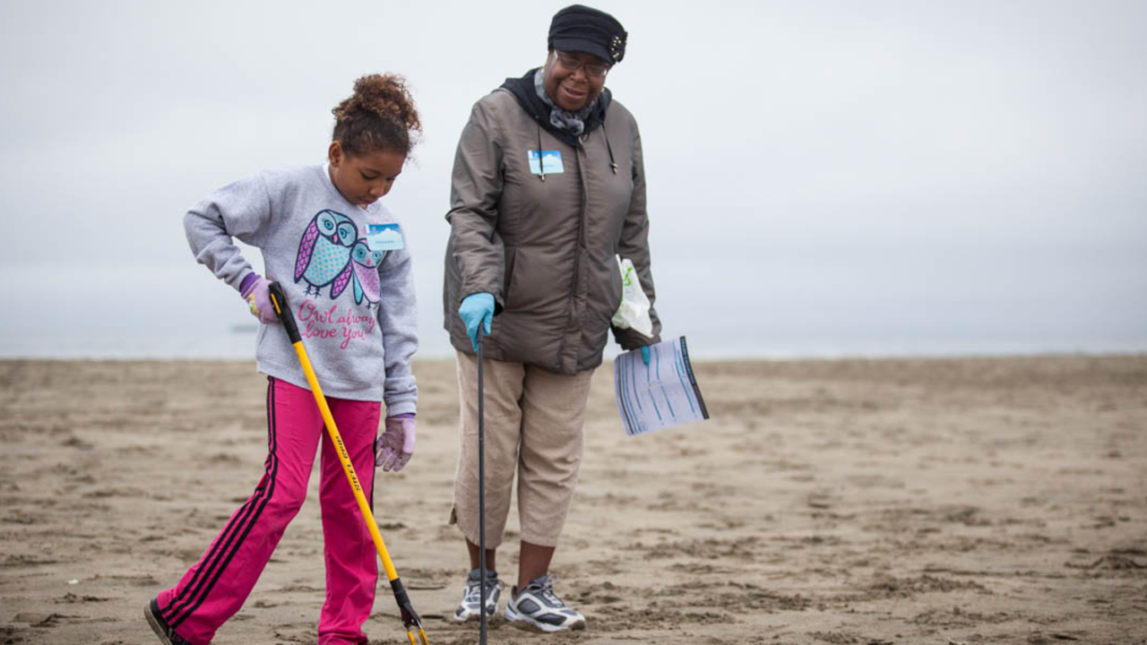 Volunteers at Coastal Cleanup Day