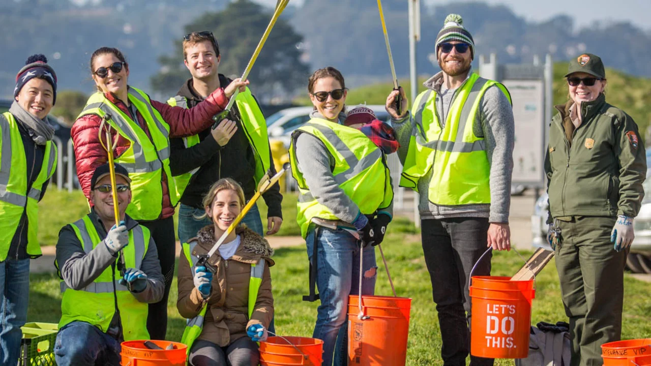 Golden Gate Maintenance Volunteers