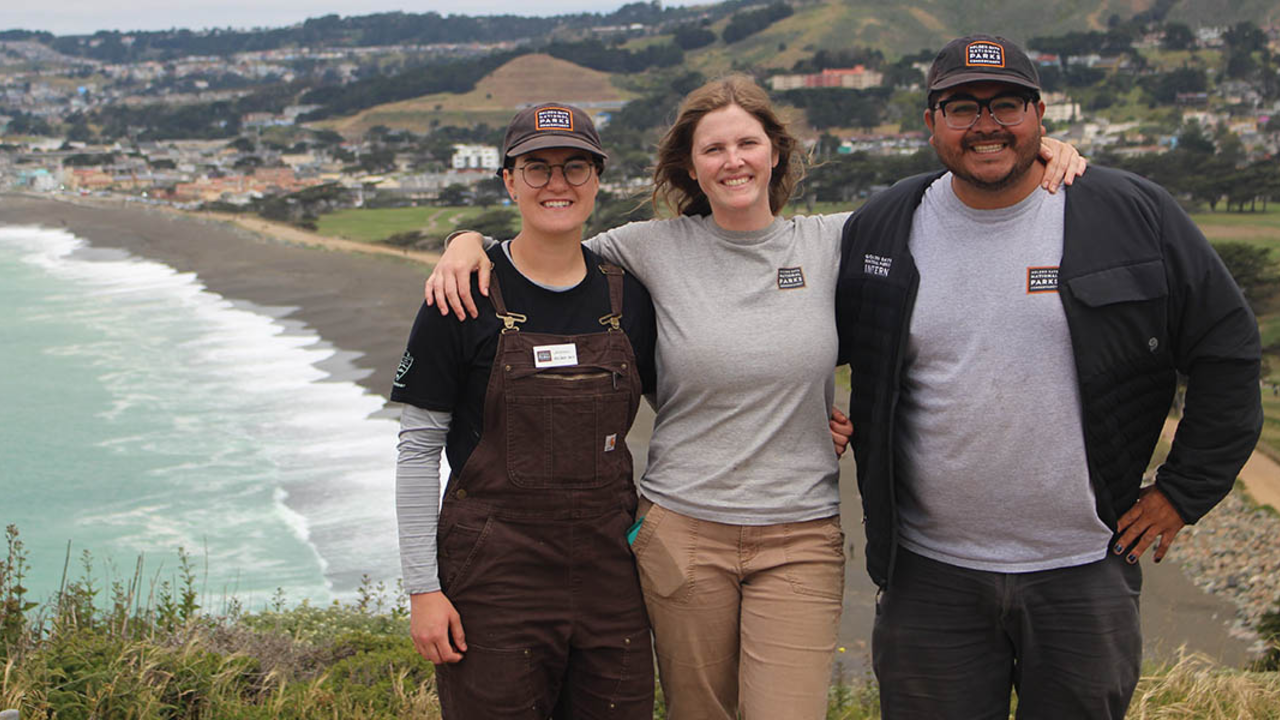 From left, San Mateo Park Stewardship intern Laurasia Holzman Smith, Community Programs Manager Georgia Vasey, and intern Samuel Peña. From left, San Mateo Park Stewardship intern Laurasia Holzman Smith, Community Programs Manager Georgia Vasey, and intern Samuel Peña.