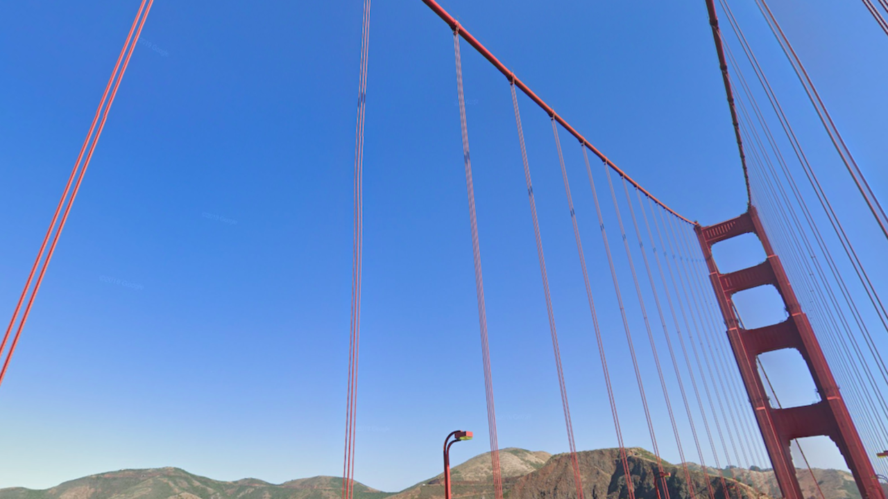 Screenshot of Golden Gate Bridge using Street View