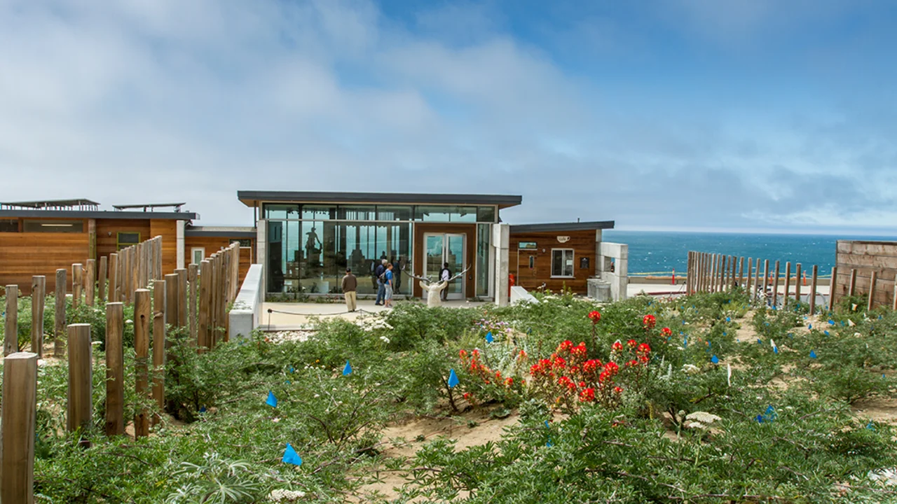 Lands End Lookout Visitor Center