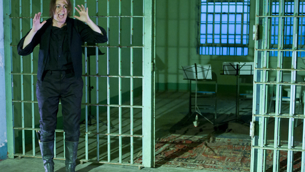 Hamlet on Alcatraz