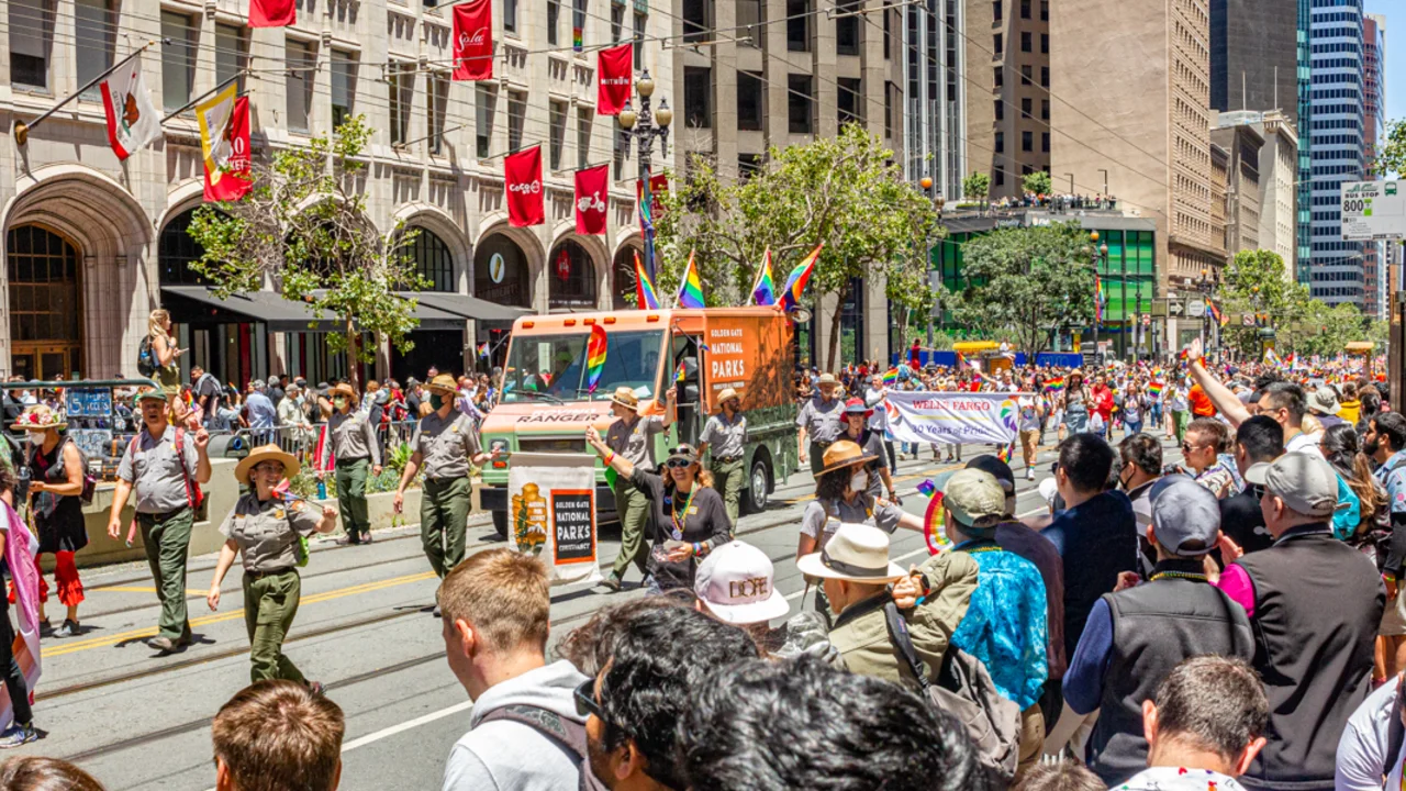 The Golden Gate National Parks cohort marches down Market st. at the 2022 SF Pride parade.