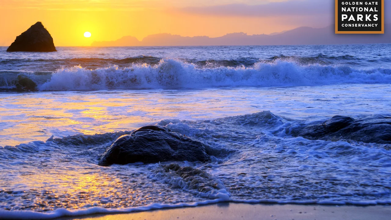 Desktop background: Sunset from Marshalls Beach