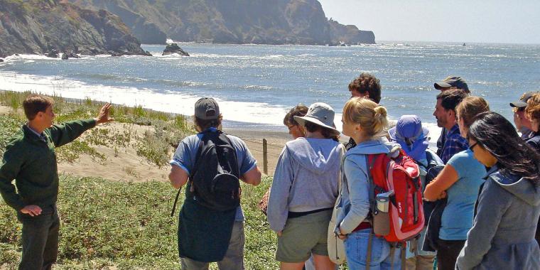 Park Academy class: Dune Ecology Park Academy Dune Ecology hike at Baker Beach