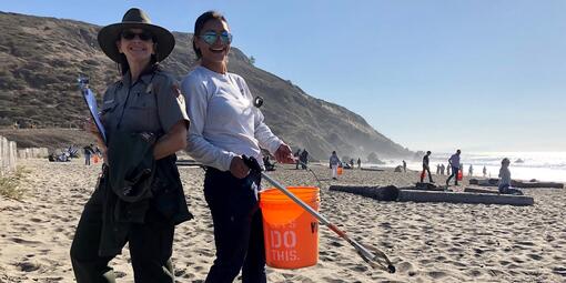 Cleaning up Muir Beach